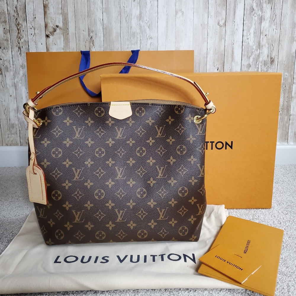 ‼️AUTHENTIC ‼️BRAND NEW‼️ LOUIS VUITTON GRACEFUL PM